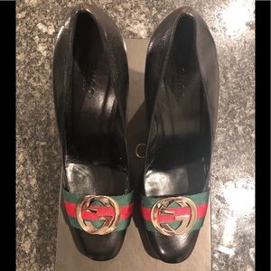 Gucci black leather heels